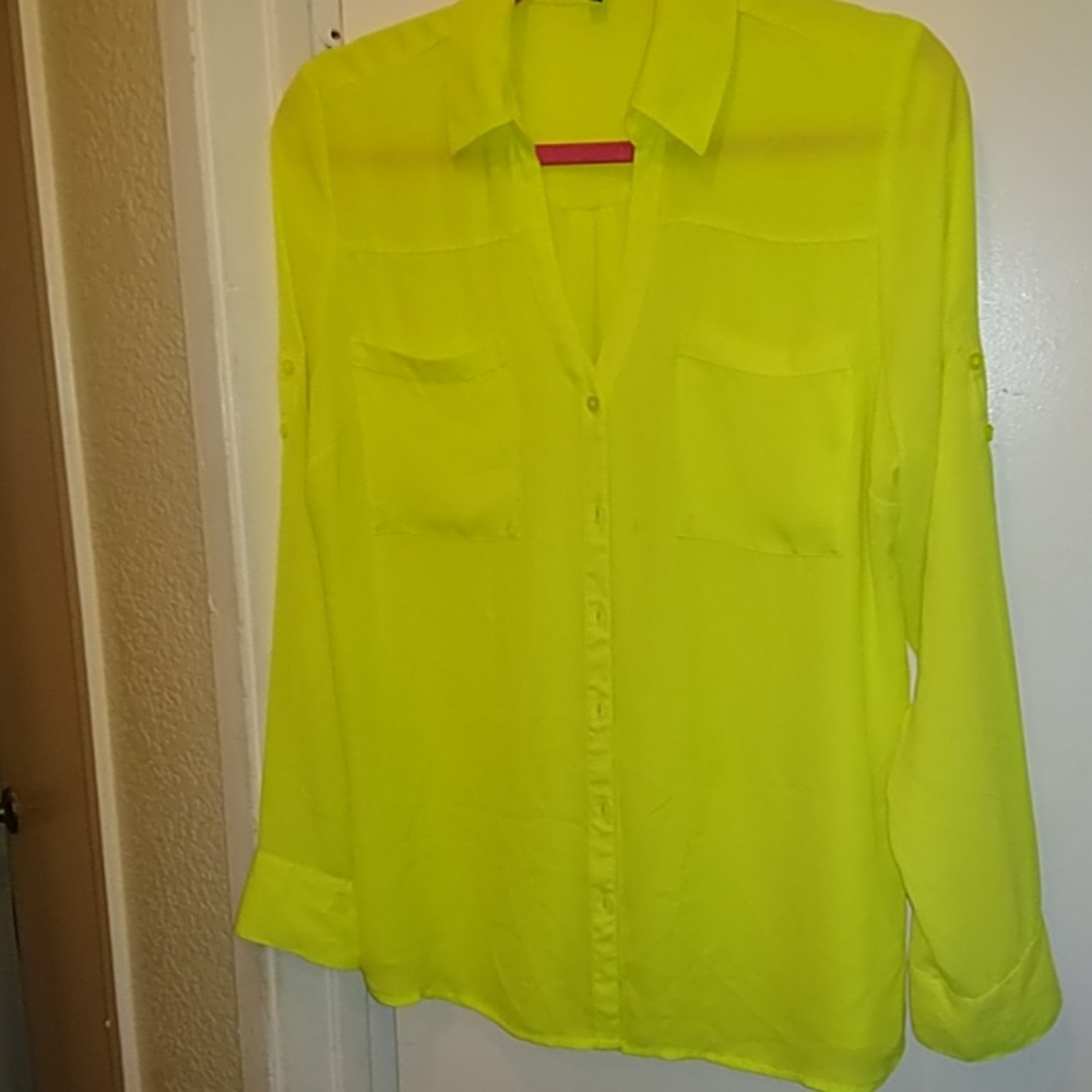 Express Sunnyside yellow blouse
